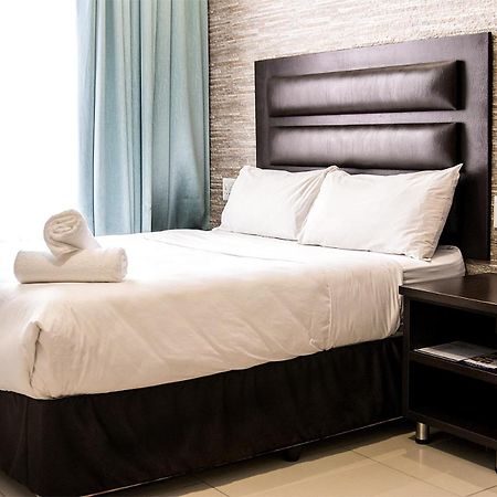 Bayside Hotel Питермарицбург Экстерьер фото