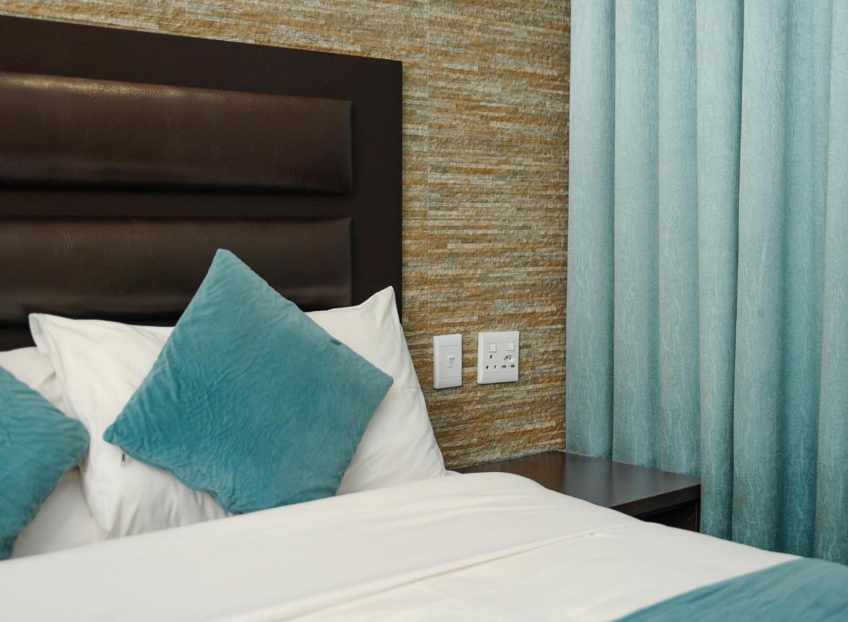 Bayside Hotel Питермарицбург Экстерьер фото