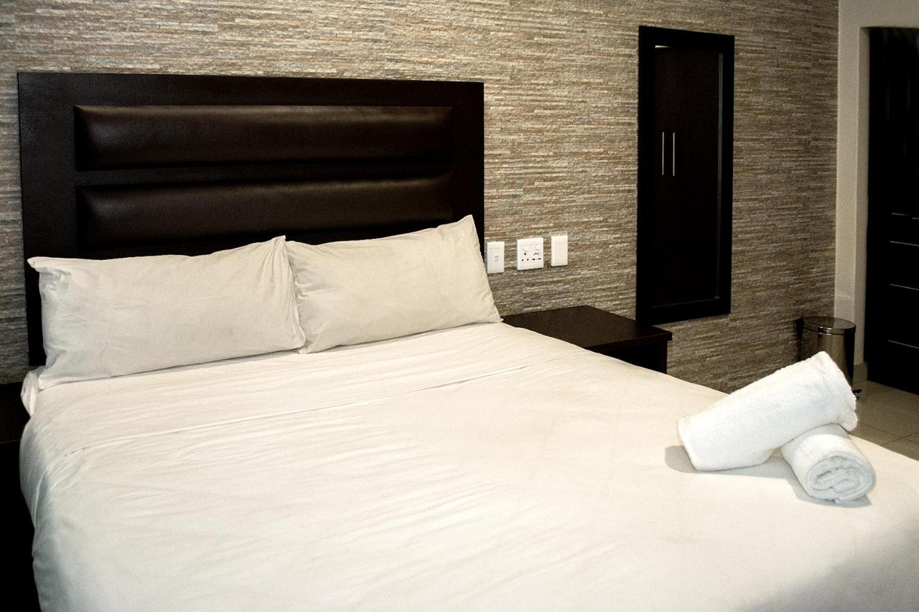 Bayside Hotel Питермарицбург Экстерьер фото