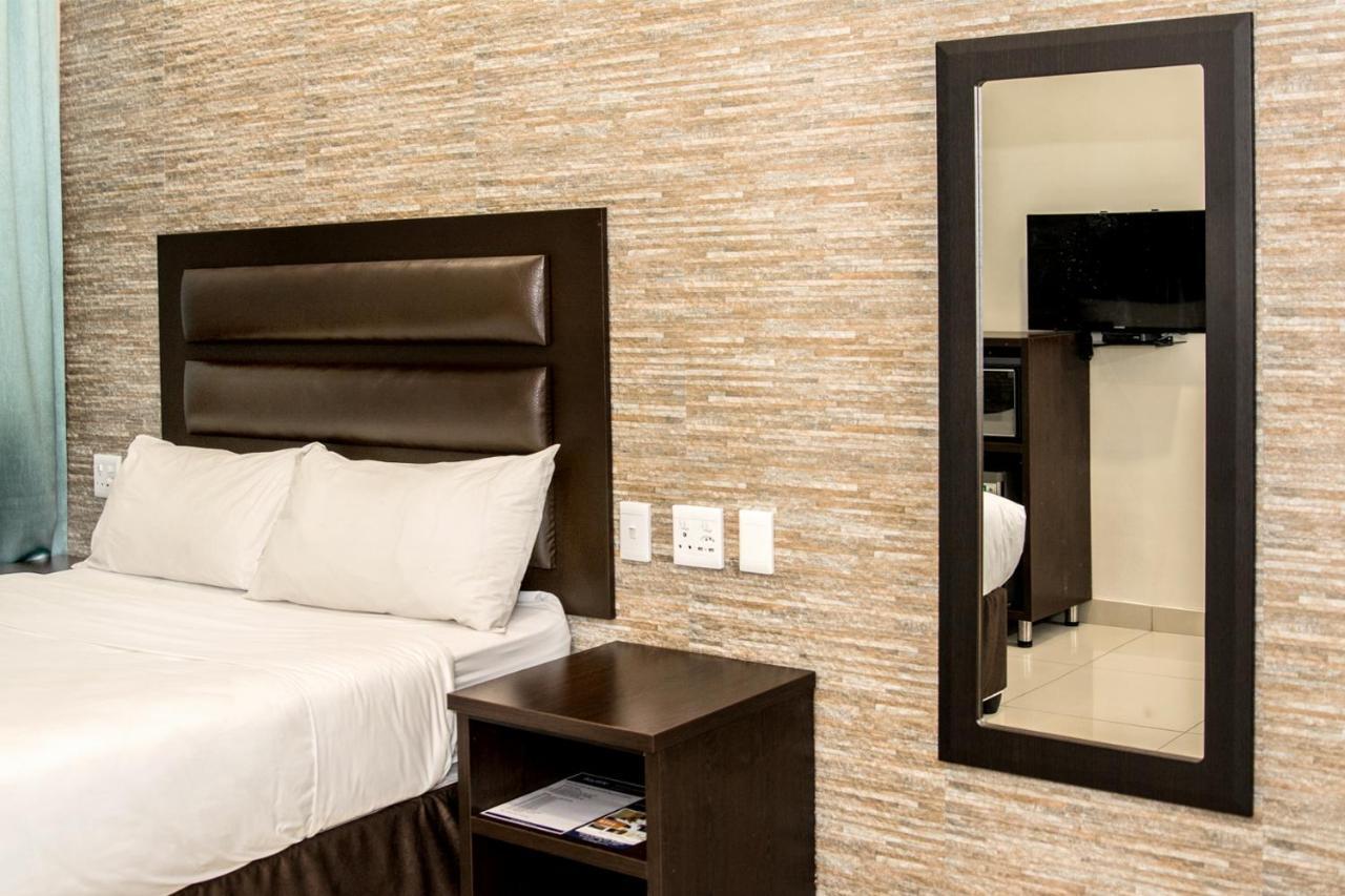 Bayside Hotel Питермарицбург Экстерьер фото